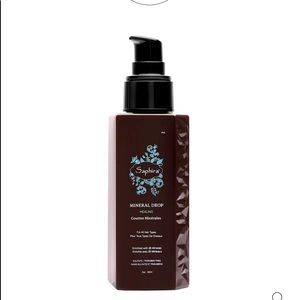 The Saphira Mineral Drop is a finishing product